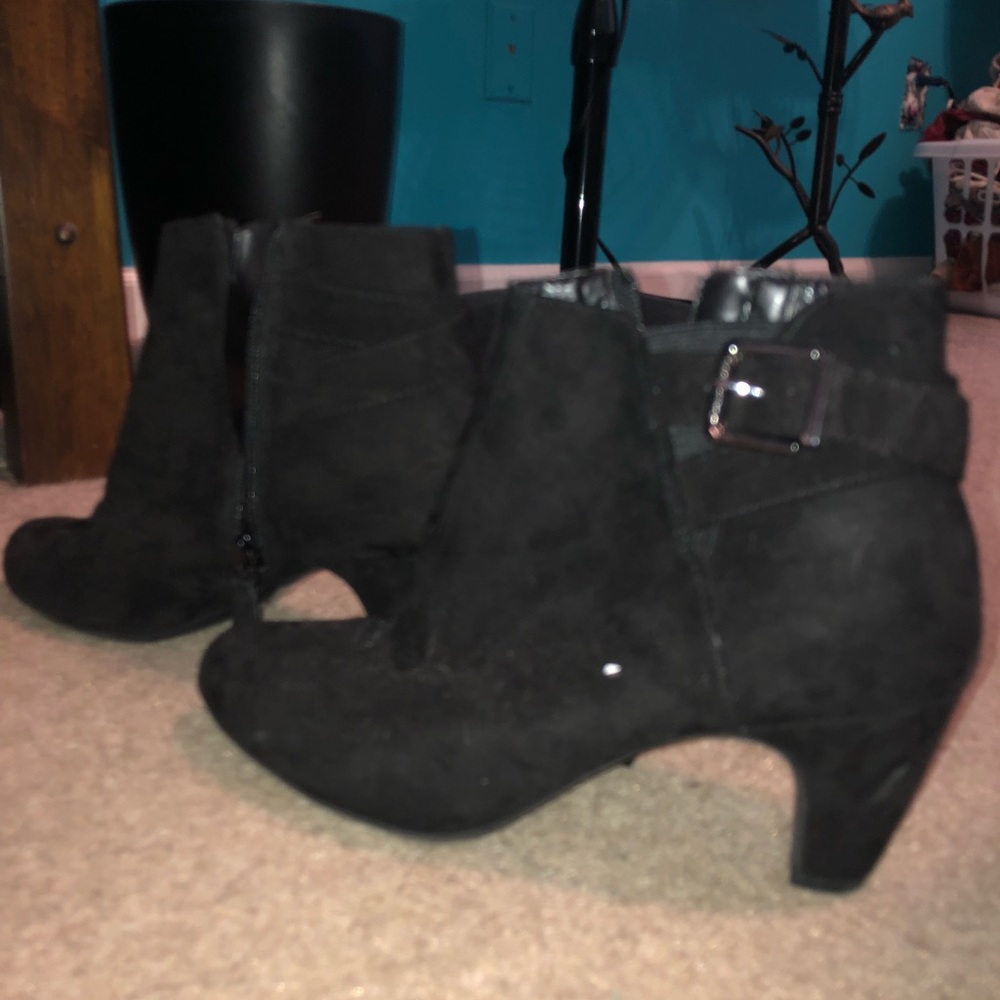 Booties - Picture 3 of 3